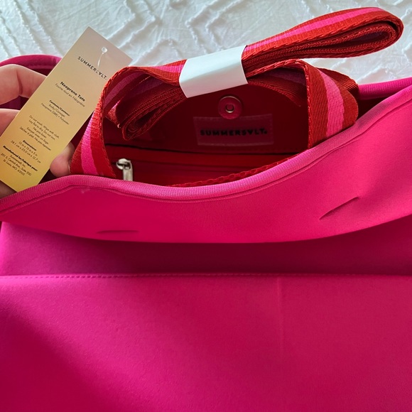 NWT Summersalt Tote - Picture 4 of 5